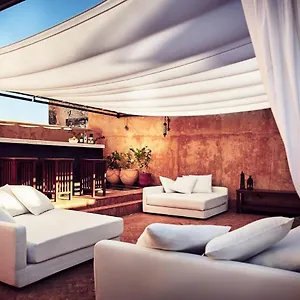 https://chaq-chaq.hotelfesmorocco.com