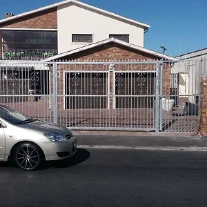 https://sty-1-bnb.hotels-capetown.com